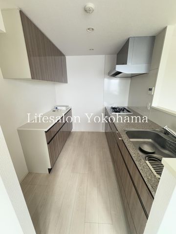 �y�L�b�`���z�@