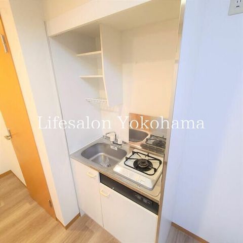 �y�L�b�`���z�@