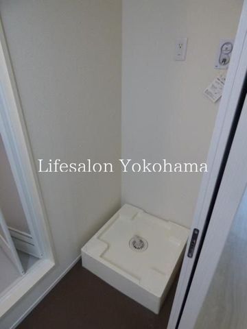 �y���̑��ݔ��z�@