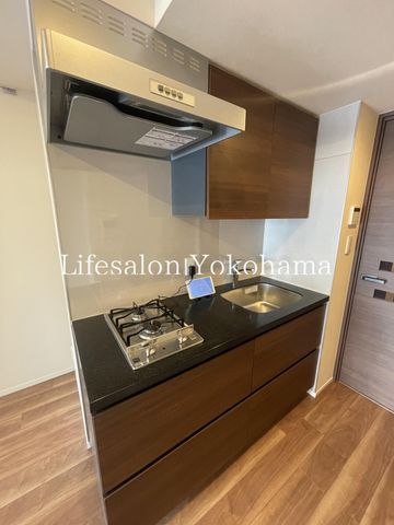 �y�L�b�`���z�@