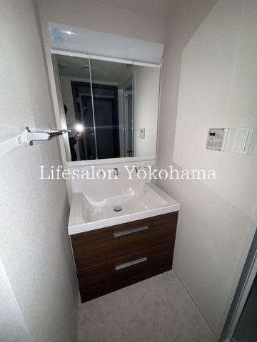 �y���ʏ��z�@