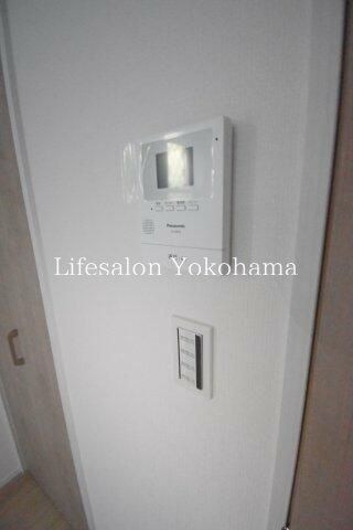 �y���̑��ݔ��z�@