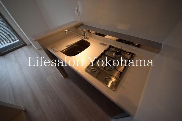 �y�L�b�`���z�@