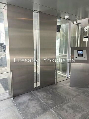 �y���̑��ݔ��z�@