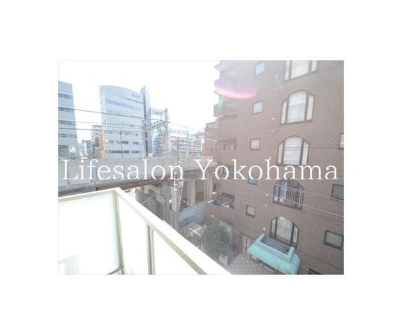 �y�o���R�j�[�z�@
