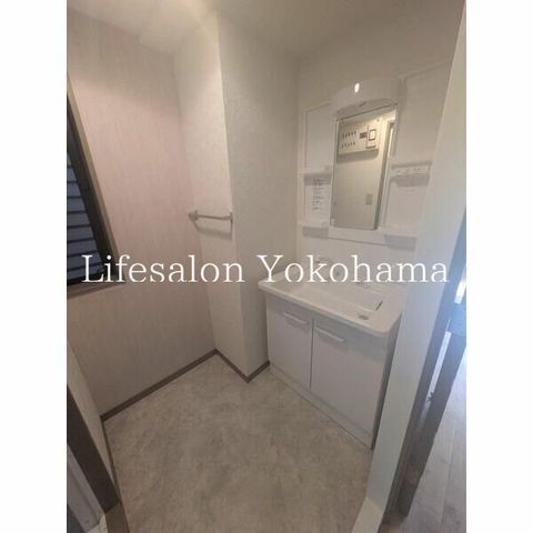 �y���ʏ��z�@