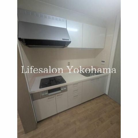 �y�L�b�`���z�@