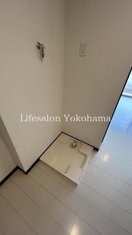 �y���̑��ݔ��z�@