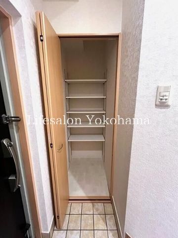 �y���[�z�@
