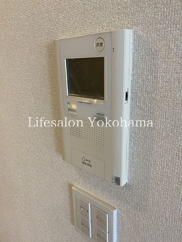 y̑ݔz@