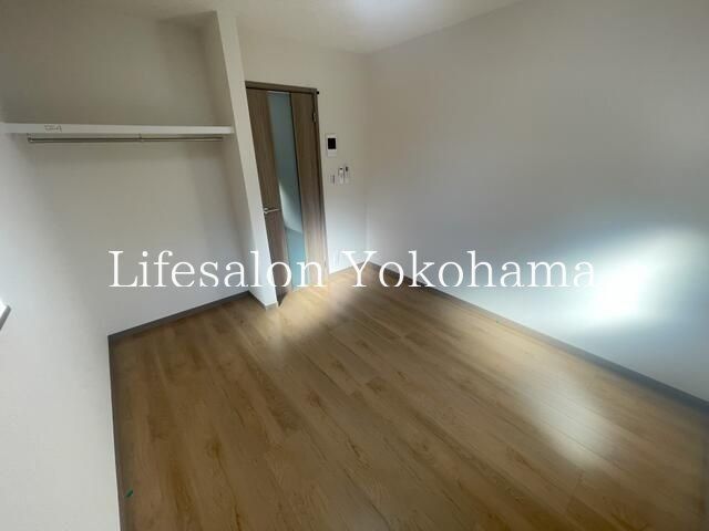 �y���ԁE���r���O�z�@