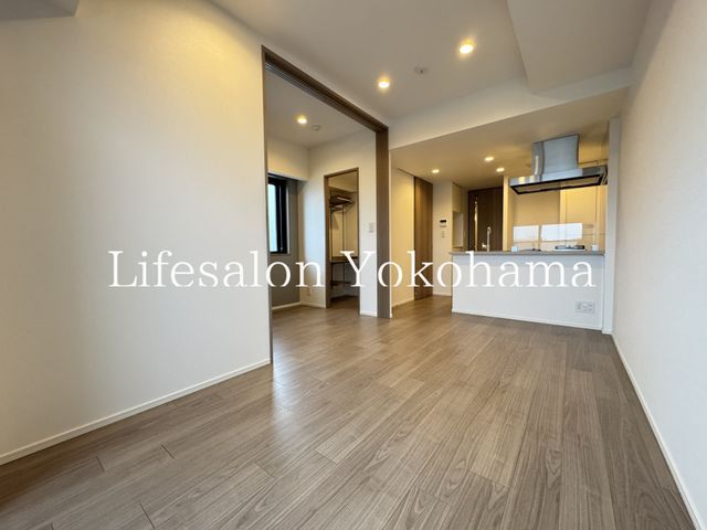 �y���ԁE���r���O�z�@���r���O/����