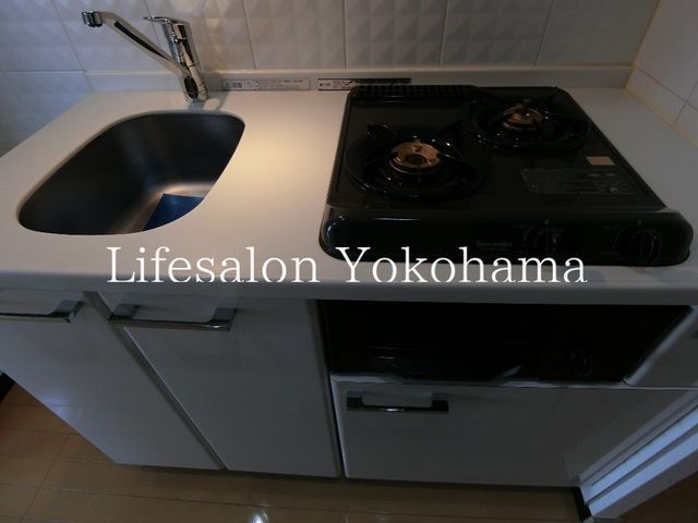 �y�L�b�`���z�@