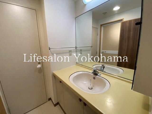 �y���ʏ��z�@