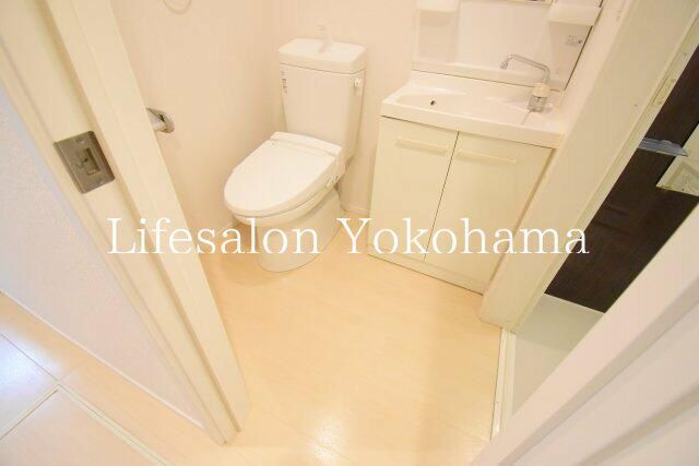 �y�g�C���z�@