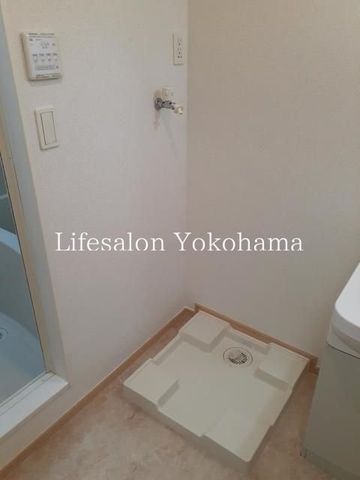 �y���̑��ݔ��z�@