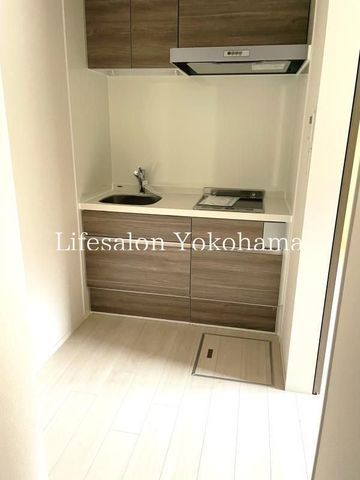 �y�L�b�`���z�@