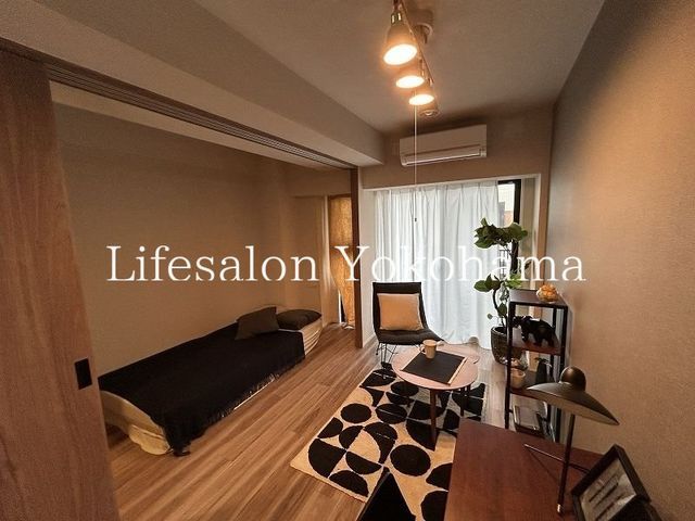 �y���̑������E�X�y�[�X�z�@