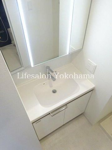 �y���ʏ��z�@