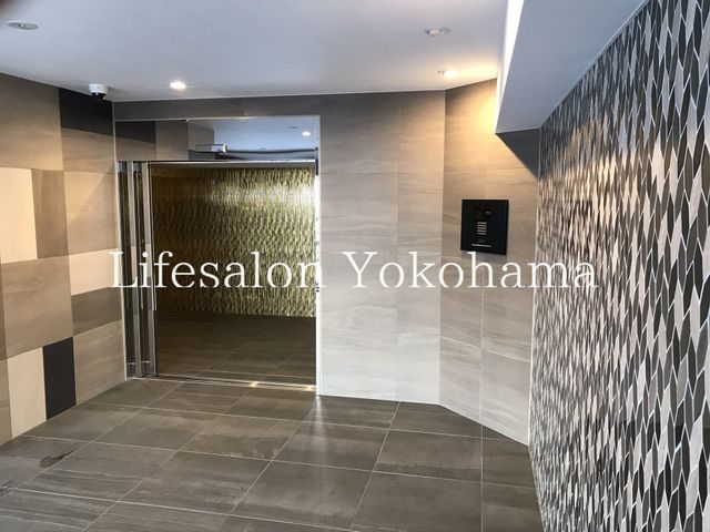 �y���̑��ݔ��z�@