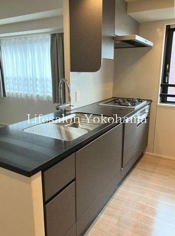 �y�L�b�`���z�@