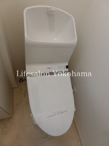 �y�g�C���z�@