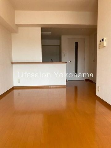 �y���ԁE���r���O�z�@