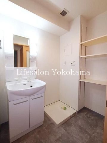 �y���ʏ��z�@