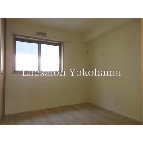 �y���̑������E�X�y�[�X�z�@