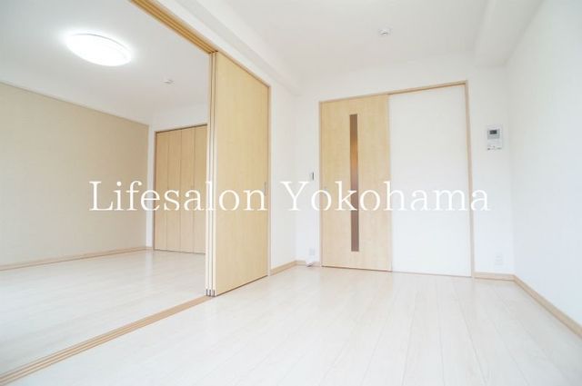 �y���̑������E�X�y�[�X�z�@