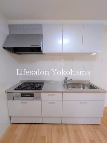 �y�L�b�`���z�@