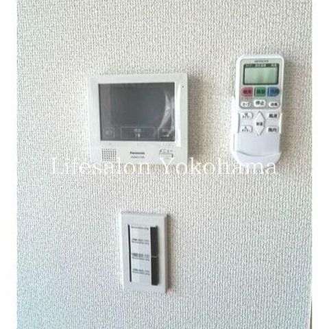 �y���̑��ݔ��z�@