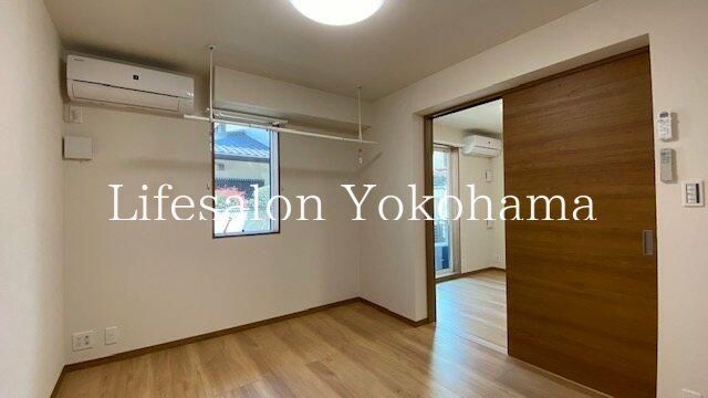 �y���̑������E�X�y�[�X�z�@