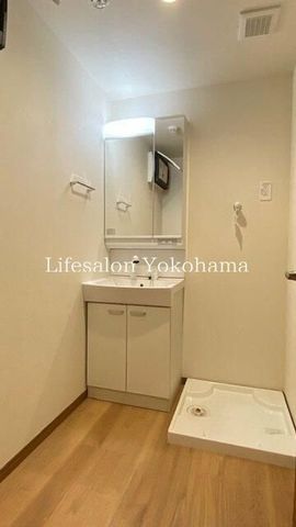 �y���ʏ��z�@