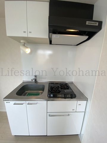 yLb`z@