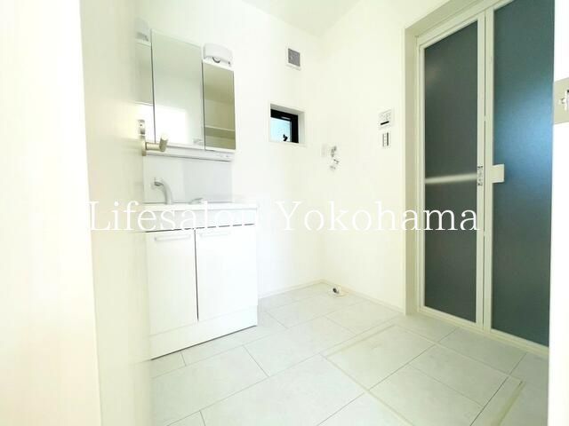 �y���ʏ��z�@