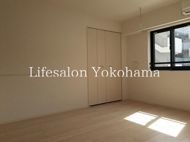 �y���̑������E�X�y�[�X�z�@