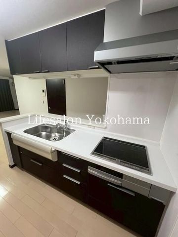 �y�L�b�`���z�@