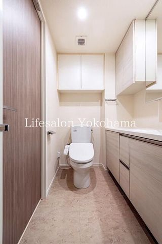 �y�g�C���z�@