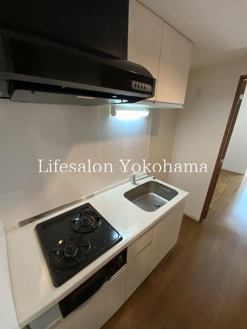 �y�L�b�`���z�@