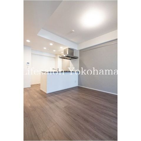 �y���̑������E�X�y�[�X�z�@