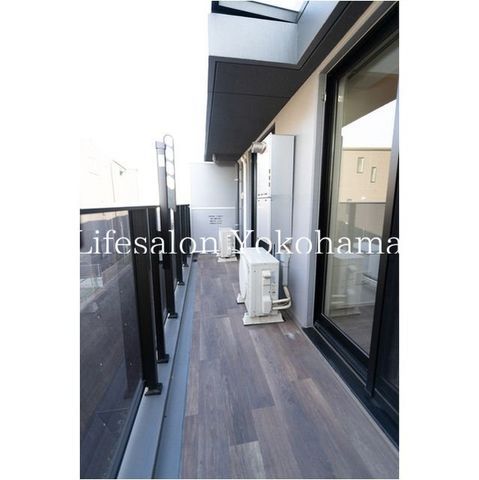 �y�o���R�j�[�z�@