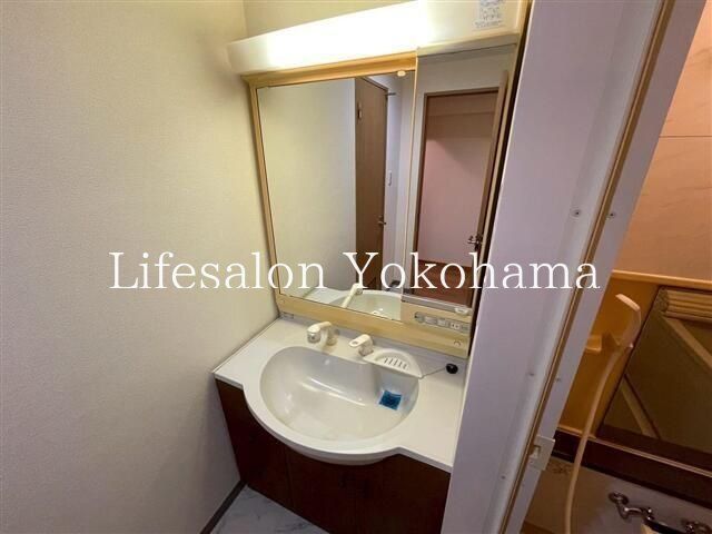 �y���ʏ��z�@