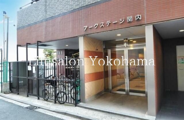 �y�G���g�����X�z�@