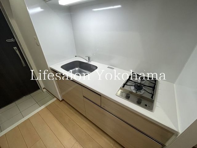 �y�L�b�`���z�@