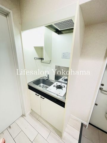 �y�L�b�`���z�@