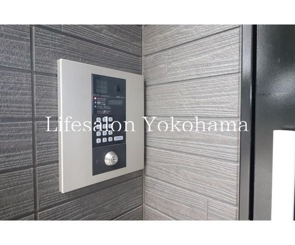 �y���̑��ݔ��z�@