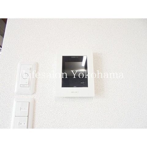 �y���̑��ݔ��z�@