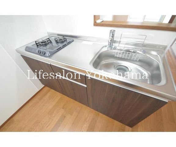 �y�L�b�`���z�@