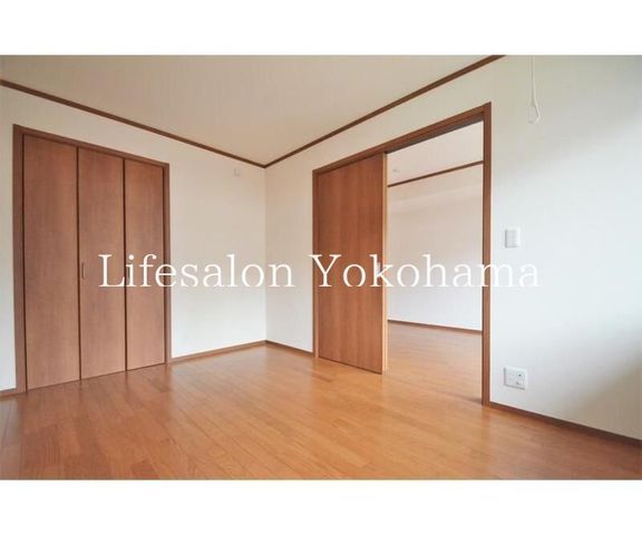 �y�Q���z�@